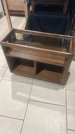 Side table magazine rack