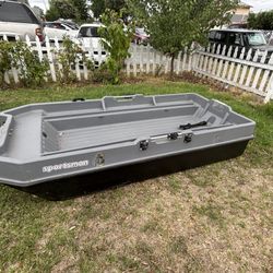Plastic SportMan Boat