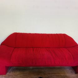 Vintage Mid Mod Lip With Leg Sofa 