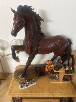 Large Decorative Horse Statue + Western Figurine Bundle / Home Decor Lot