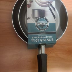 Pan 2 PC Brand New Never Open