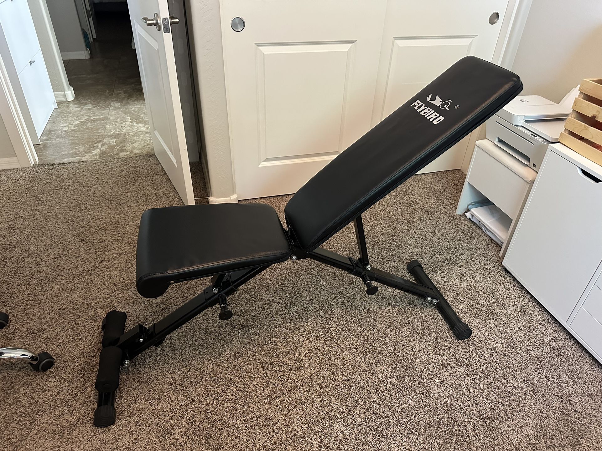 Adjustable Weight Bench