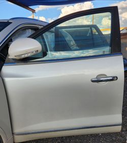 2010-17 Buick Enclave Driver Door w/Power mirror ORIGINAL
