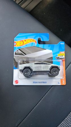 Hot Wheels 2022 Tesla Cyber truck