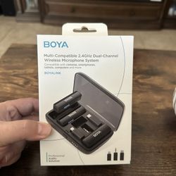 BOYALINK All-in-One Wireless Lavalier Microphone 