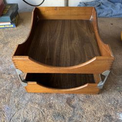 Letter Holder / In-Out Box