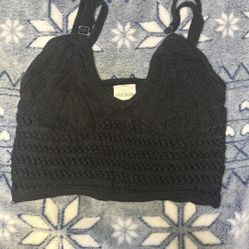 Wild Fable black knit crop top