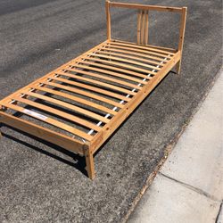 Twin Wood Bed Frame 