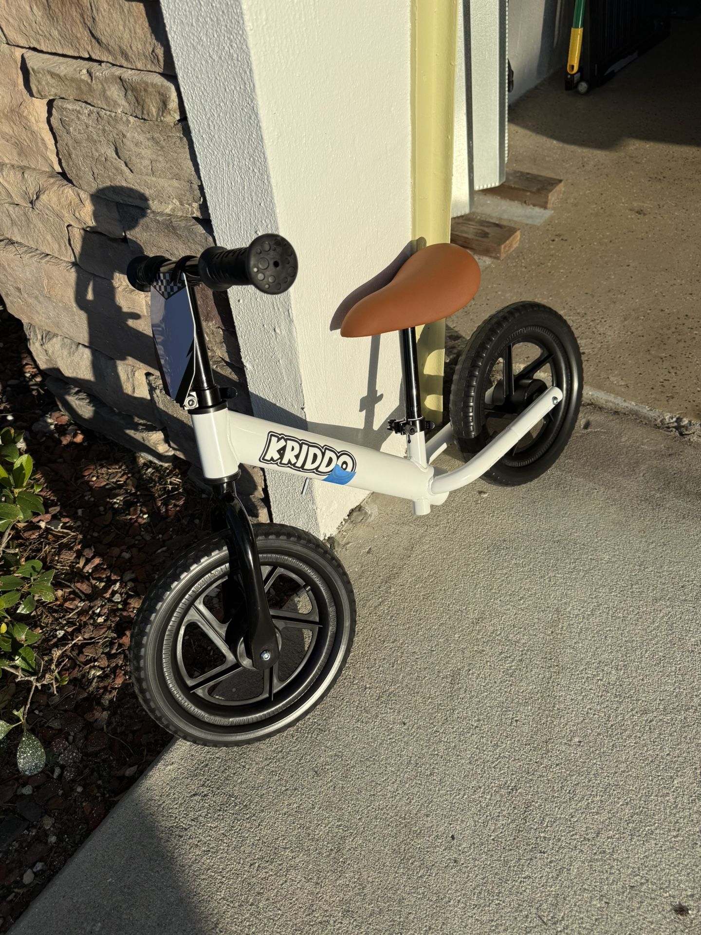 KRIDDO TODDLER BALANCE BIKE BRAND NEW