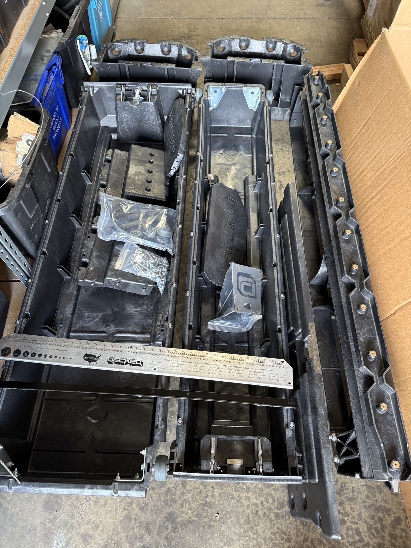 Decked YN9 Bed Drawer System for 22 to 25 Nissan Frontier 6' Bed Used