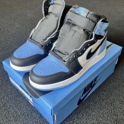 Jordan 1 UNC Toe Size 10