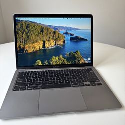 MacBook Air - 13" - 16GB RAM - 1TB SSD - Excellent Condition