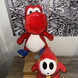 Super Mario bros plush bundle -  red yoshi and shy guy