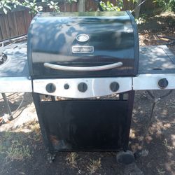 Bbq Grill Ware $75