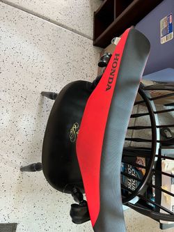 Honda CRF 250 Seat. Fits years from 2004 - 2006