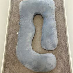 Pregnancy Pillow