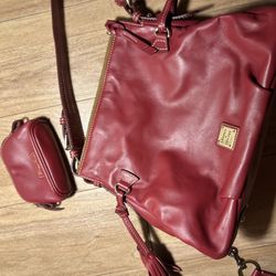Dooney & Bourke Purse 