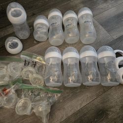 Avent natural Lot Of Bottles And Haaka Brand 2x