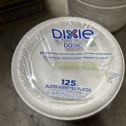 Dixie Basic 8.5 Inch Light-Weight Paper Plates by GP PRO, White, 500 Count 