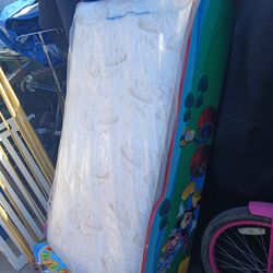 MICKEY MOUSE CRIB BED