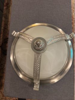 Flush mount light with bulbs