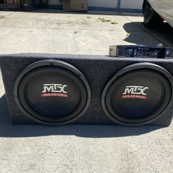 MTX Audio Dual 12-Inch Subwoofer Enclosure