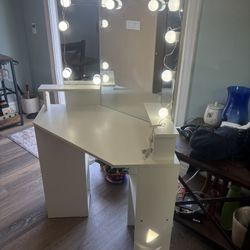 Desk With Vanity
