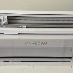 Silhouette Cameo Pro 24”