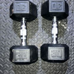 2 30lb Dumbbells 