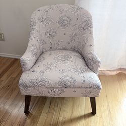 accent chair