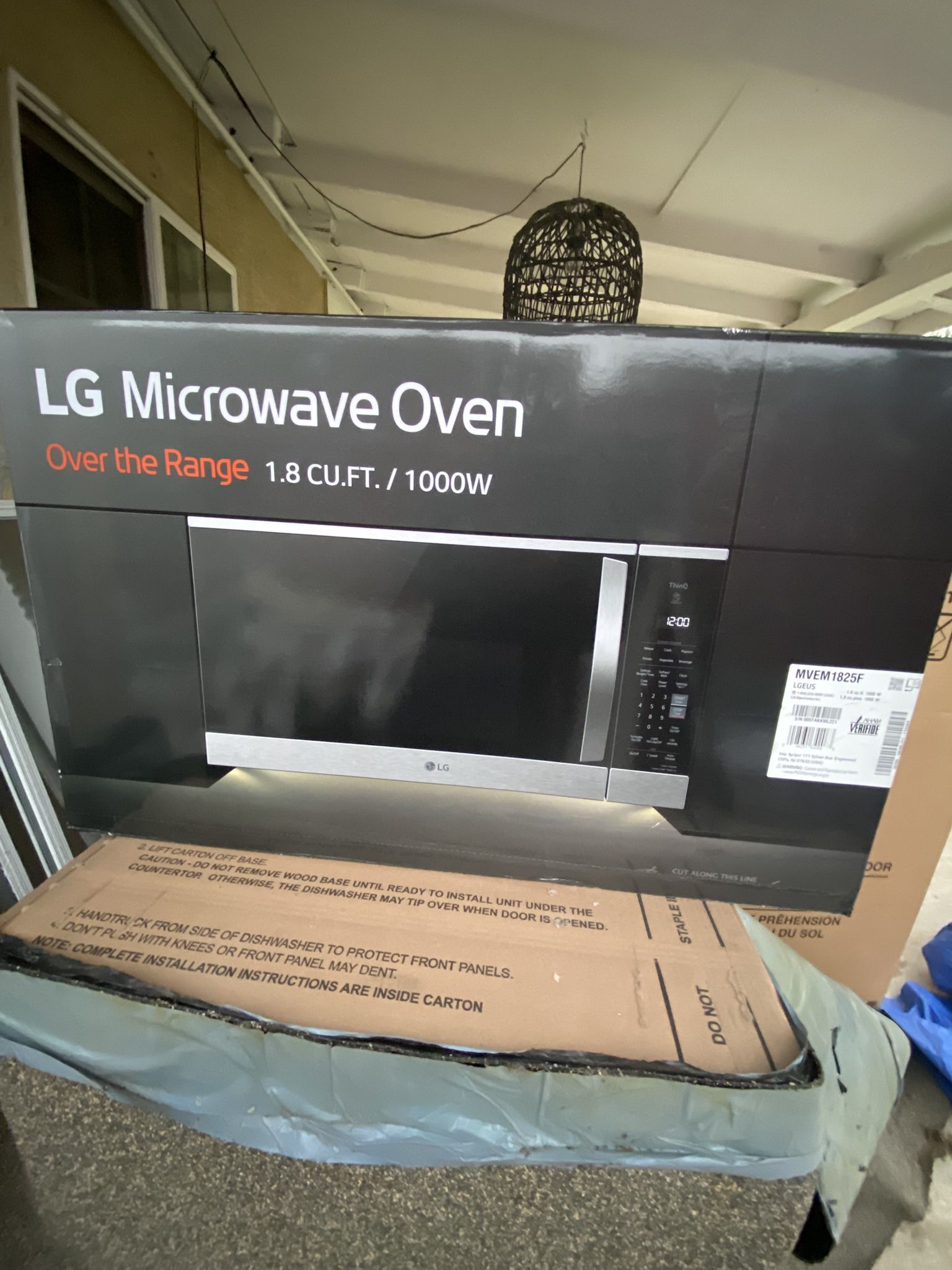 LG MICROWAVE OVEN