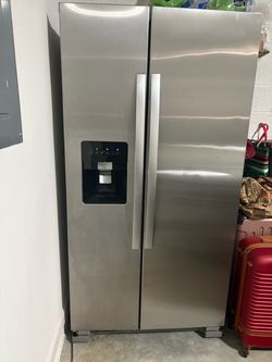Stainless Steel Side-by-Side Refrigerator with Ice Maker