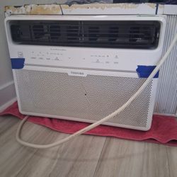 Window AC Unit 