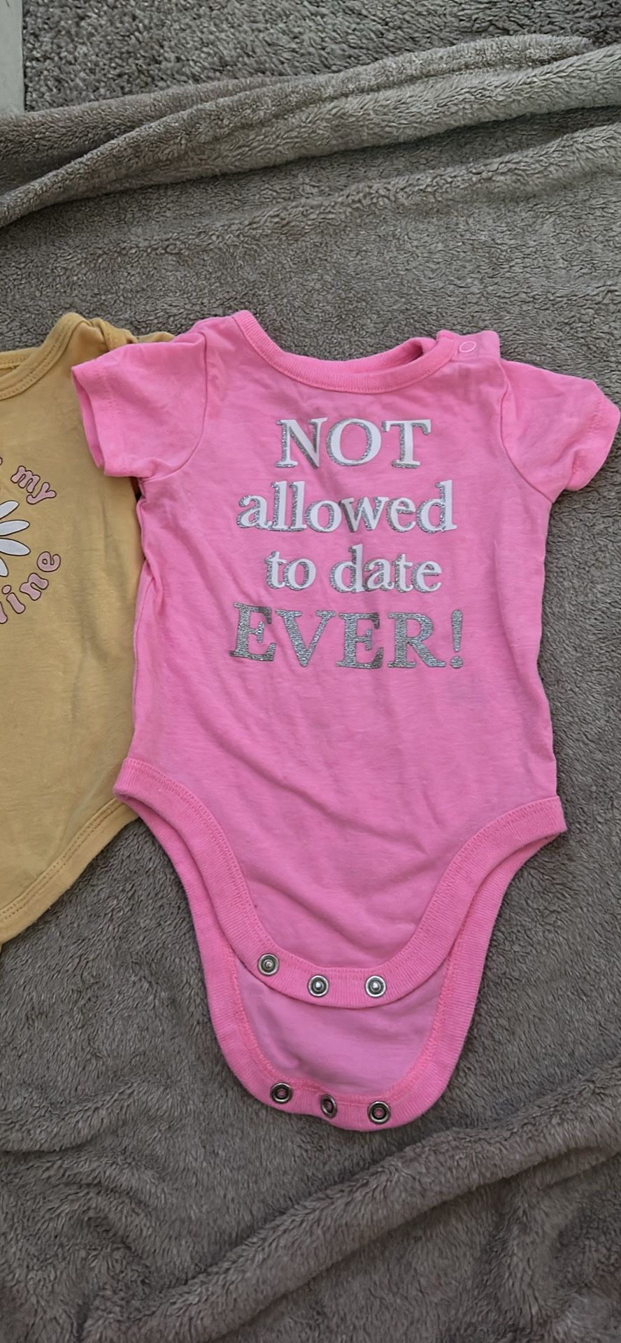 6 Piece 0-3 Month Girl Clothes