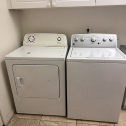 Washer and Gas Dryer Set 