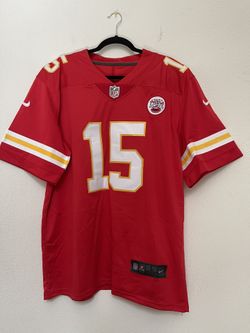 Used, LIKE NEW Kansas City Chiefs Mahomes #15 STITCHED JERSEY Size L 