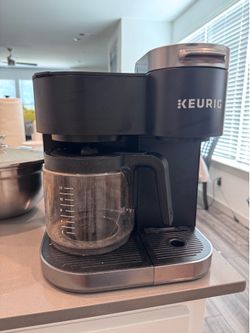 Keurig Coffee Maker + Hamilton Beach Coffee Grinder + K-Cup Drawer Set
