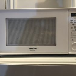 Large microwave.  Works Very Well! 