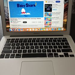 Macbook Air Excellent For Work Or School