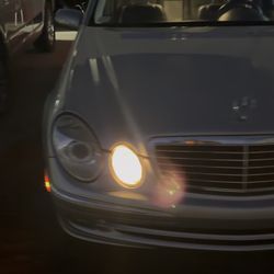 2004 Mercedes-Benz E-Class