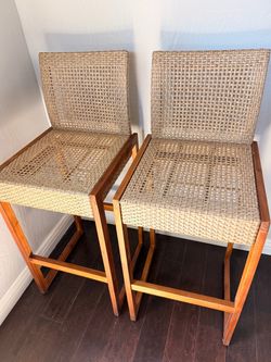 Set of 2 Wicker and Wood Bar Stools