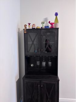 Modern Bar