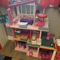 Barbie Dreamhouse And Car!