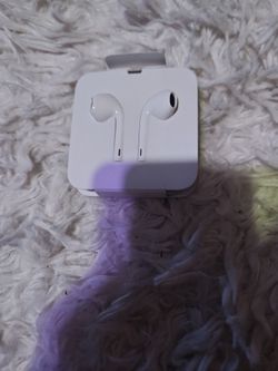 Wired Apple Headphones