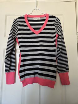 Ladies Sweater 
