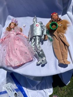 3 Wizard of Oz  Barbies with all accessories and other collectible Barbies
