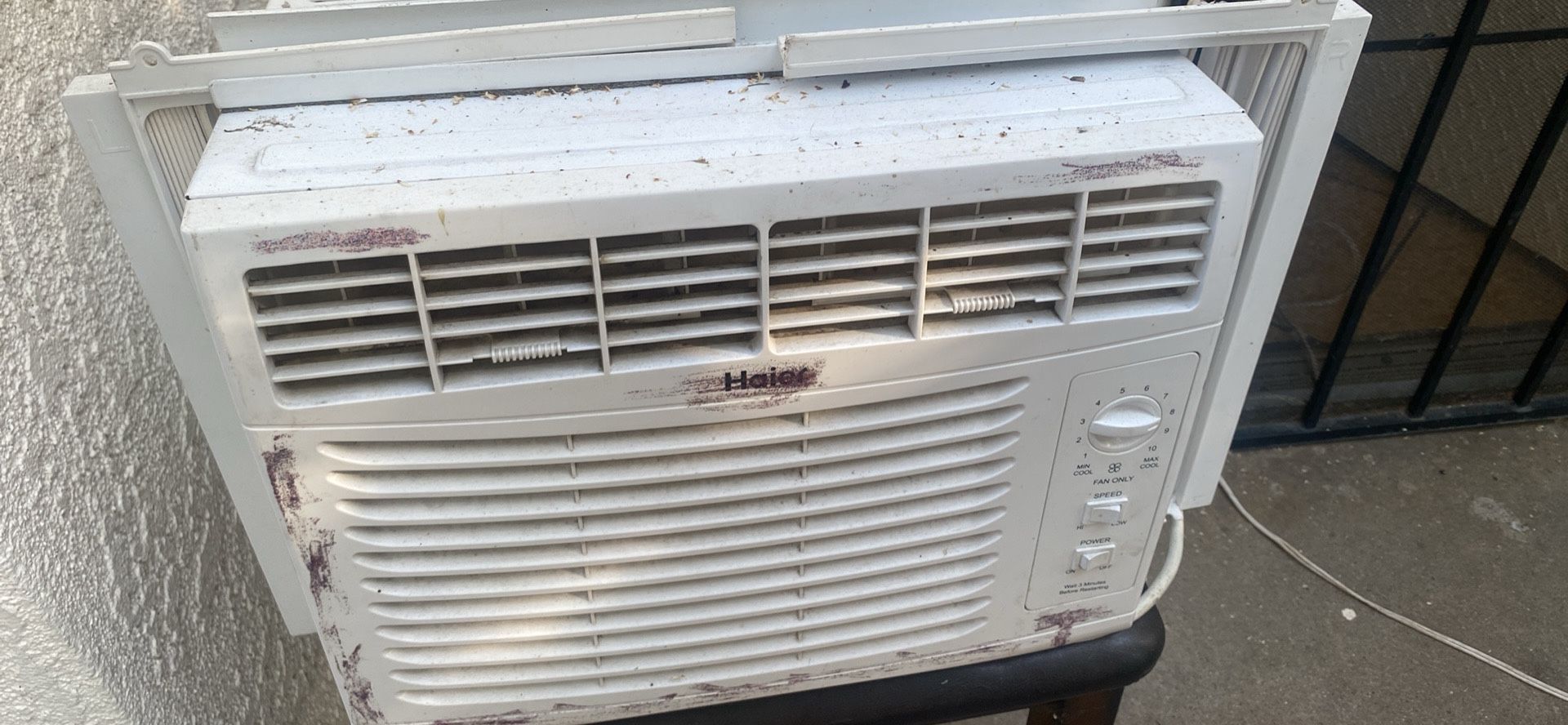 Haier AC Unit