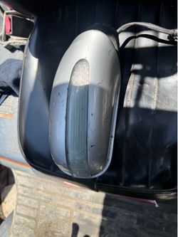 Right side mirror for 2001 Mercedes Benz s500 side mirror
