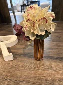 Decor bundle