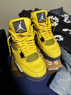 Lightning 4s size 10 ( AUTHENTIC )